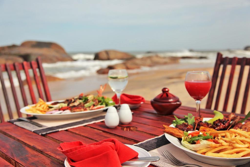 Kirinda Beach Resort, Yala Zewnętrze zdjęcie